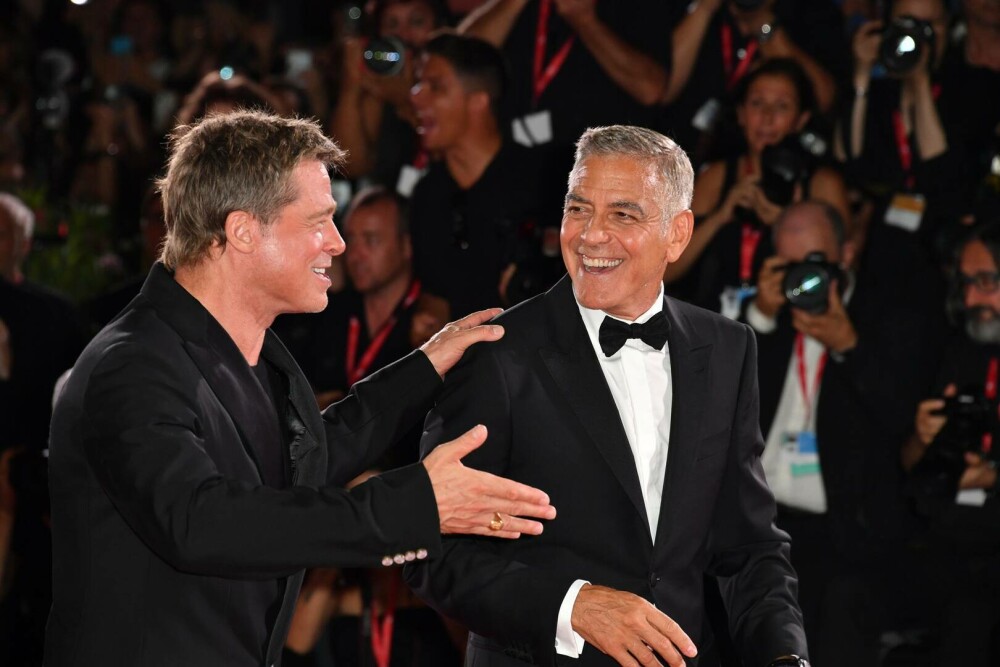 Brad Pitt şi George Clooney, apariţie spectaculoasă la Festivalul de film de la Veneția, alături de partenerele lor. FOTO - Imaginea 4