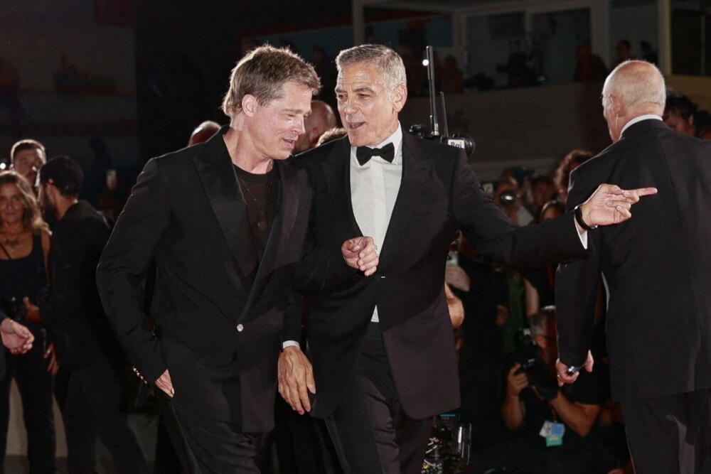 Brad Pitt şi George Clooney, apariţie spectaculoasă la Festivalul de film de la Veneția, alături de partenerele lor. FOTO - Imaginea 38