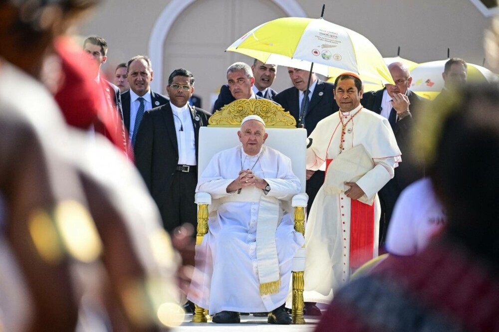 VIDEO. Imagini impresionante în Timorul de Est. Papa Francisc a ținut o slujbă publică uriașă în fața a sute de mii de oameni - Imaginea 2