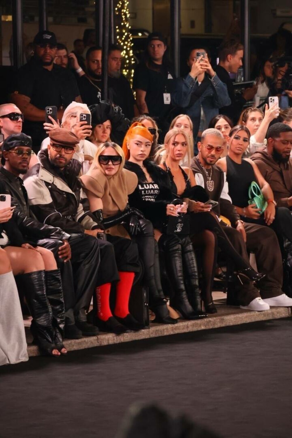 Madonna, apariție îndrăzneață la New York Fashion Week. Ce gafă a făcut înainte de defilare. FOTO&VIDEO - Imaginea 1