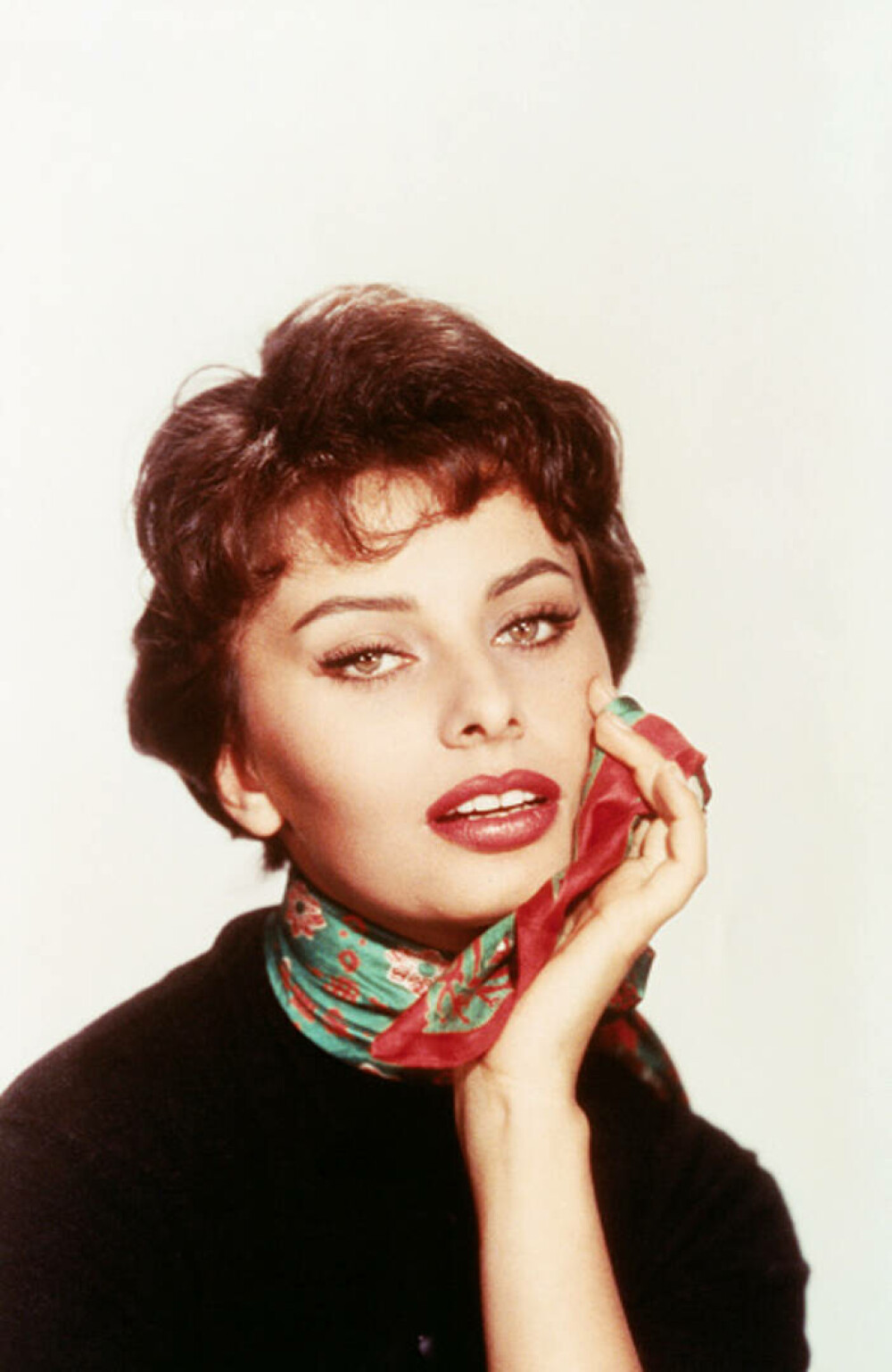 Sophia Loren împlinește 90 de ani. Povestea de viață a actriței bate orice film. „Sărbătoresc la Roma, unde a început totul