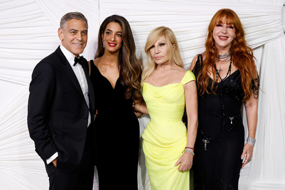 George Clooney și soția sa, apariție plină de eleganță la un eveniment caritabil din New York. Cum au fost surprinși. FOTO - Imaginea 12