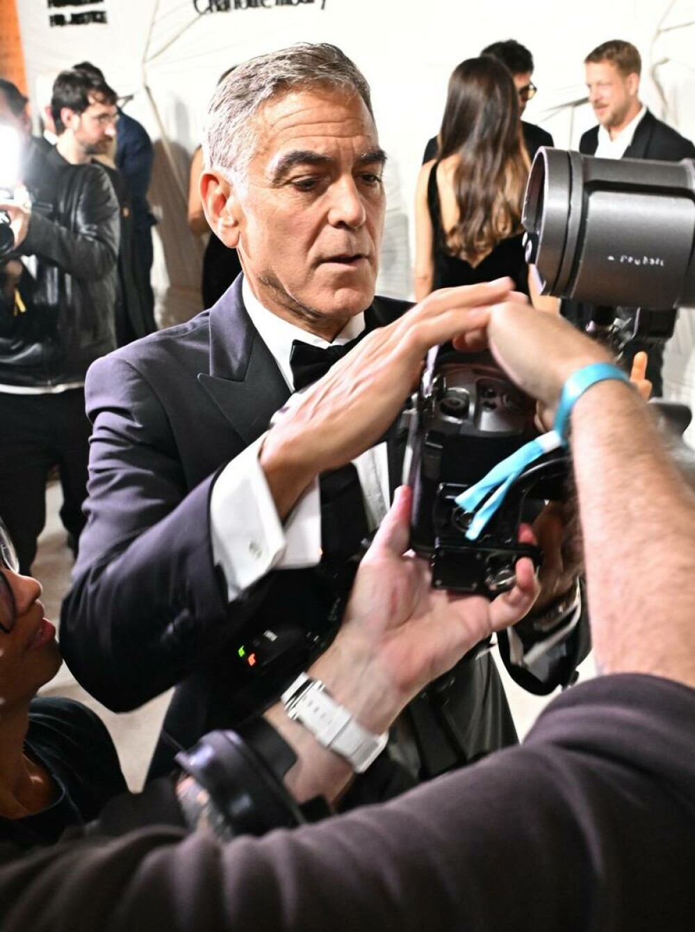 George Clooney și soția sa, apariție plină de eleganță la un eveniment caritabil din New York. Cum au fost surprinși. FOTO - Imaginea 21