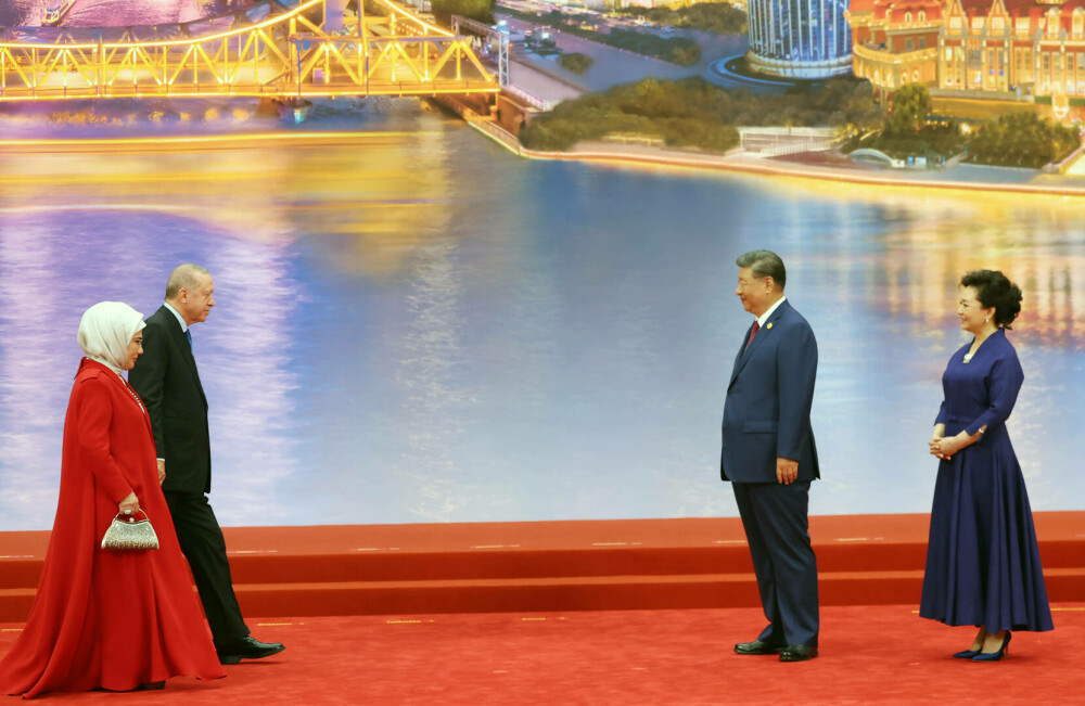 Ungaria tânjește după coaliția China-Rusia care urmărește înfrângerea ”inamicului” SUA. ”China conduce noua ordine mondială” - Imaginea 4