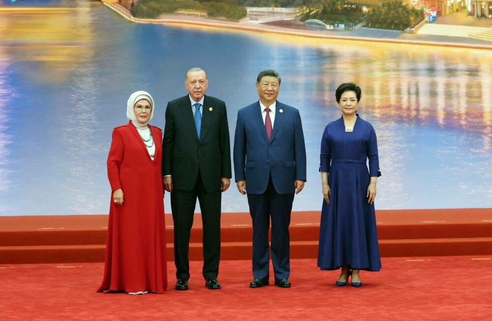 Ungaria tânjește după coaliția China-Rusia care urmărește înfrângerea ”inamicului” SUA. ”China conduce noua ordine mondială” - Imaginea 11