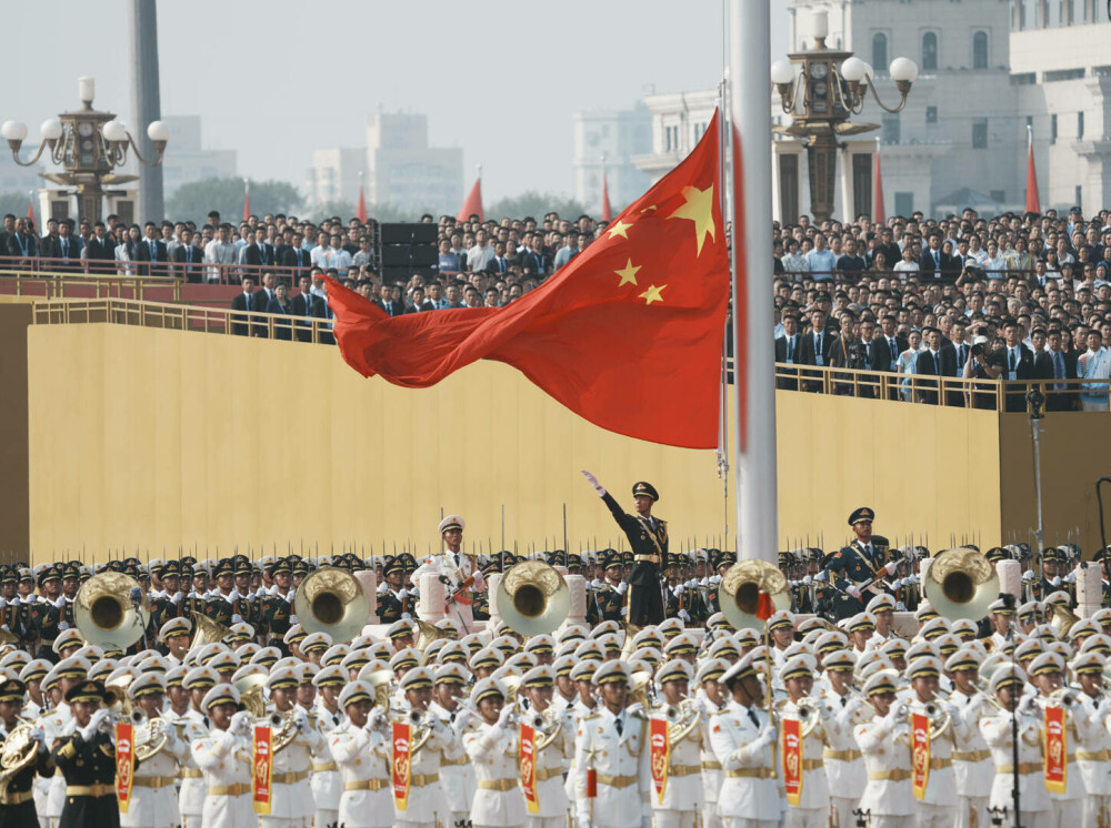 Xi Jinping, la uriașa paradă de la Beijing: ”China este de neoprit”. Liderul chinez, flancat de Putin și Kim Jong Un - Imaginea 14