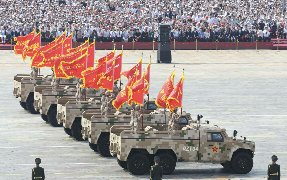 Xi Jinping, la uriașa paradă de la Beijing: ”China este de neoprit”. Liderul chinez, flancat de Putin și Kim Jong Un - Imaginea 39