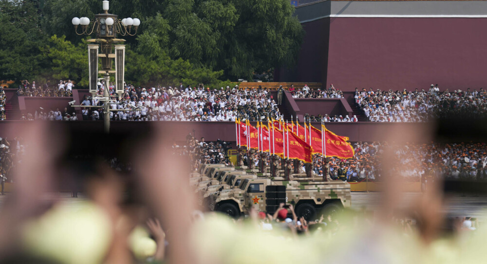 Xi Jinping, la uriașa paradă de la Beijing: ”China este de neoprit”. Liderul chinez, flancat de Putin și Kim Jong Un - Imaginea 41