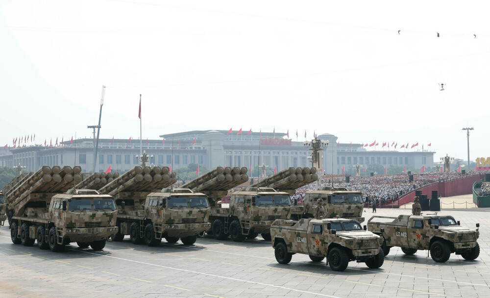 Xi Jinping, la uriașa paradă de la Beijing: ”China este de neoprit”. Liderul chinez, flancat de Putin și Kim Jong Un - Imaginea 69