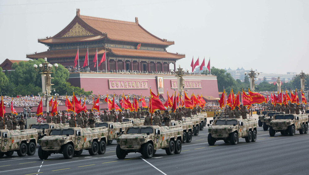 Xi Jinping, la uriașa paradă de la Beijing: ”China este de neoprit”. Liderul chinez, flancat de Putin și Kim Jong Un - Imaginea 81