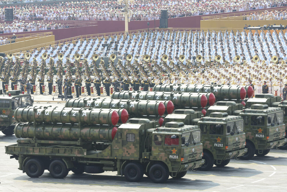 China și-a prezentat în premieră arsenalul nuclear: ”Atu strategic pentru apărarea demnității țării”. Imagini care dau fiori - Imaginea 11
