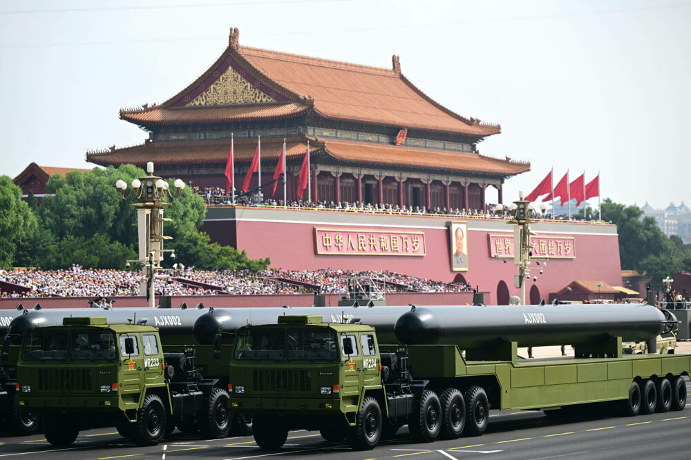 China și-a prezentat în premieră arsenalul nuclear: ”Atu strategic pentru apărarea demnității țării”. Imagini care dau fiori - Imaginea 17