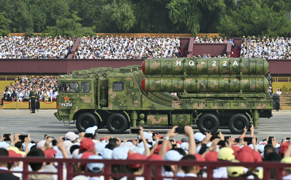 China și-a prezentat în premieră arsenalul nuclear: ”Atu strategic pentru apărarea demnității țării”. Imagini care dau fiori - Imaginea 19