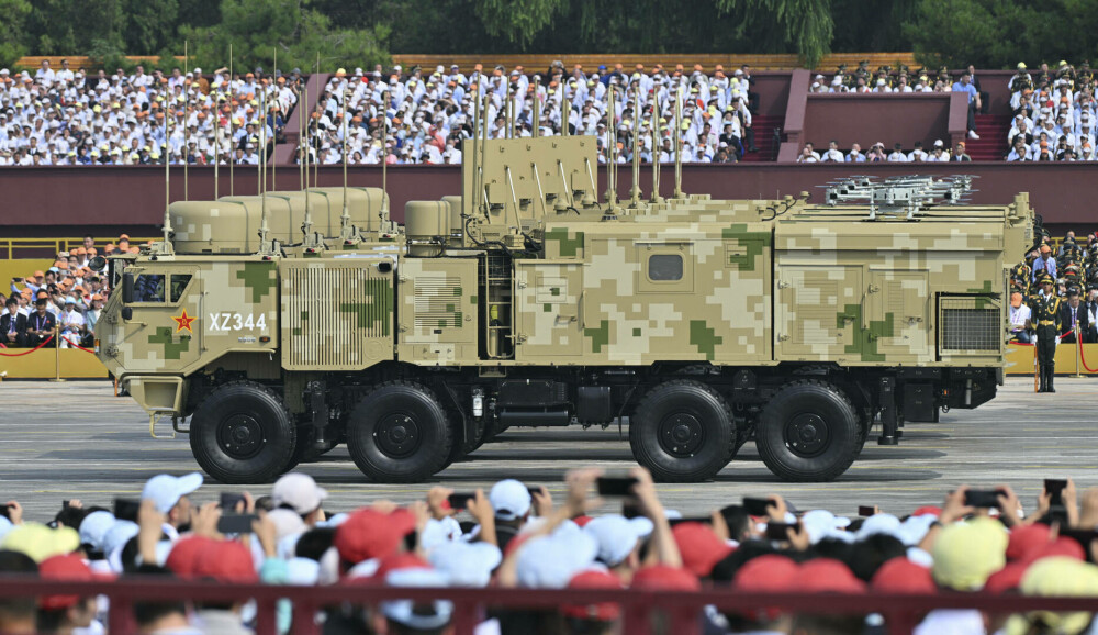 China și-a prezentat în premieră arsenalul nuclear: ”Atu strategic pentru apărarea demnității țării”. Imagini care dau fiori - Imaginea 20