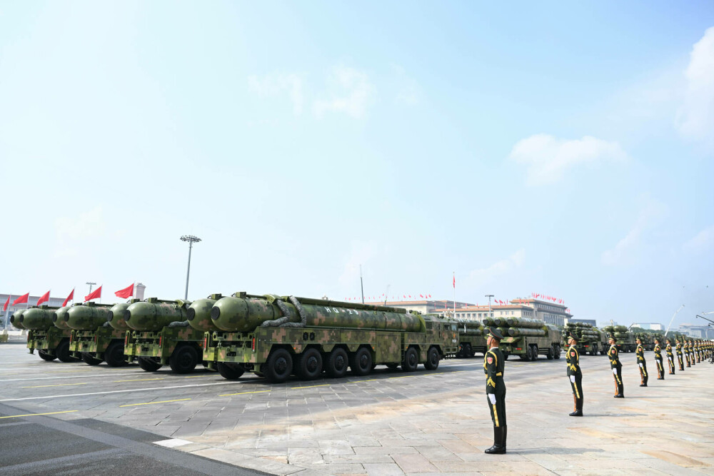 China și-a prezentat în premieră arsenalul nuclear: ”Atu strategic pentru apărarea demnității țării”. Imagini care dau fiori - Imaginea 22