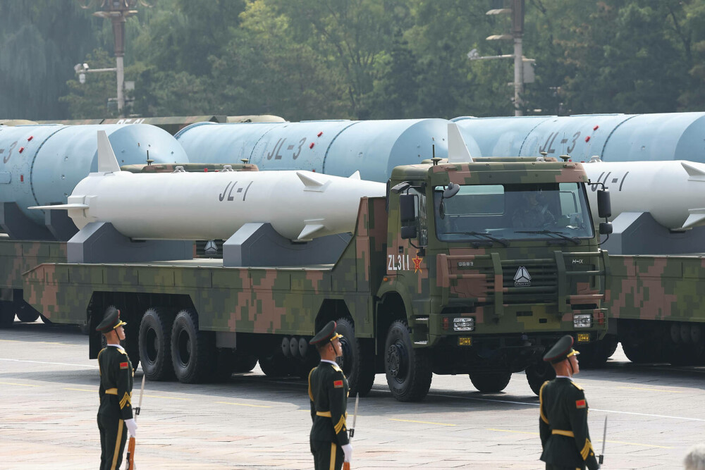 China și-a prezentat în premieră arsenalul nuclear: ”Atu strategic pentru apărarea demnității țării”. Imagini care dau fiori - Imaginea 48