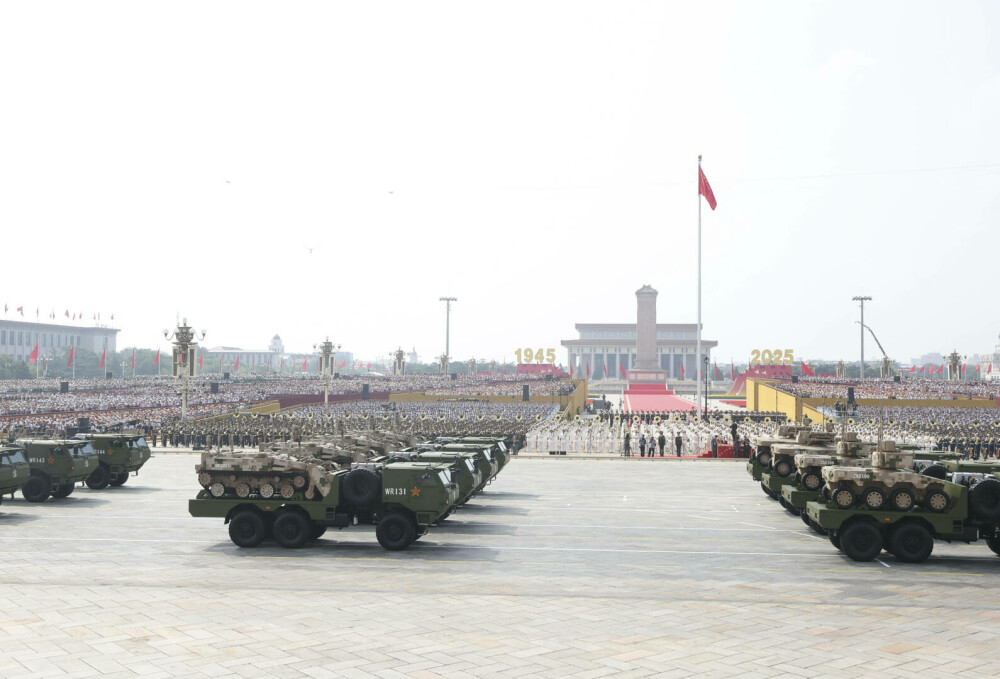 China și-a prezentat în premieră arsenalul nuclear: ”Atu strategic pentru apărarea demnității țării”. Imagini care dau fiori - Imaginea 49