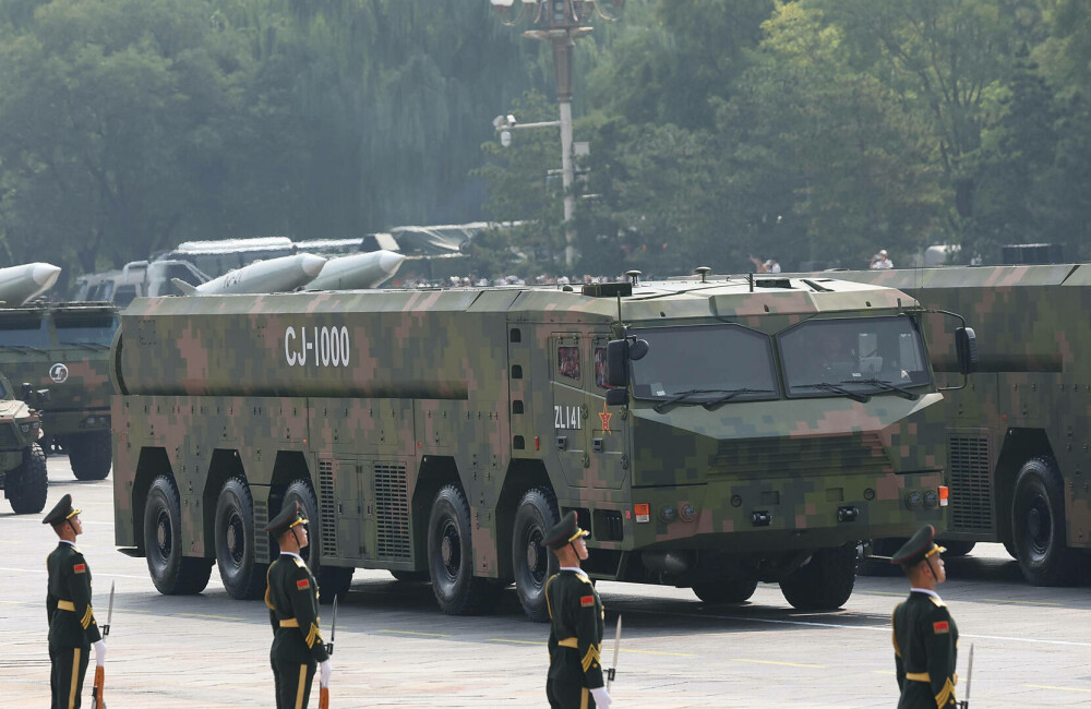 China și-a prezentat în premieră arsenalul nuclear: ”Atu strategic pentru apărarea demnității țării”. Imagini care dau fiori - Imaginea 50