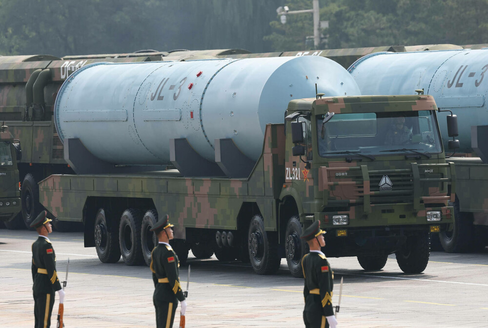 China și-a prezentat în premieră arsenalul nuclear: ”Atu strategic pentru apărarea demnității țării”. Imagini care dau fiori - Imaginea 51