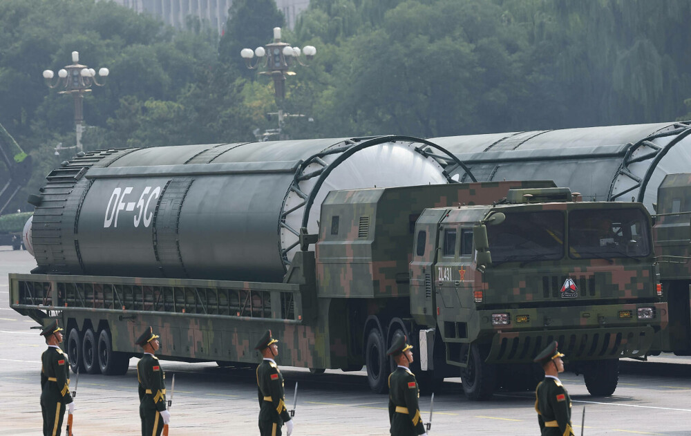 China și-a prezentat în premieră arsenalul nuclear: ”Atu strategic pentru apărarea demnității țării”. Imagini care dau fiori - Imaginea 53