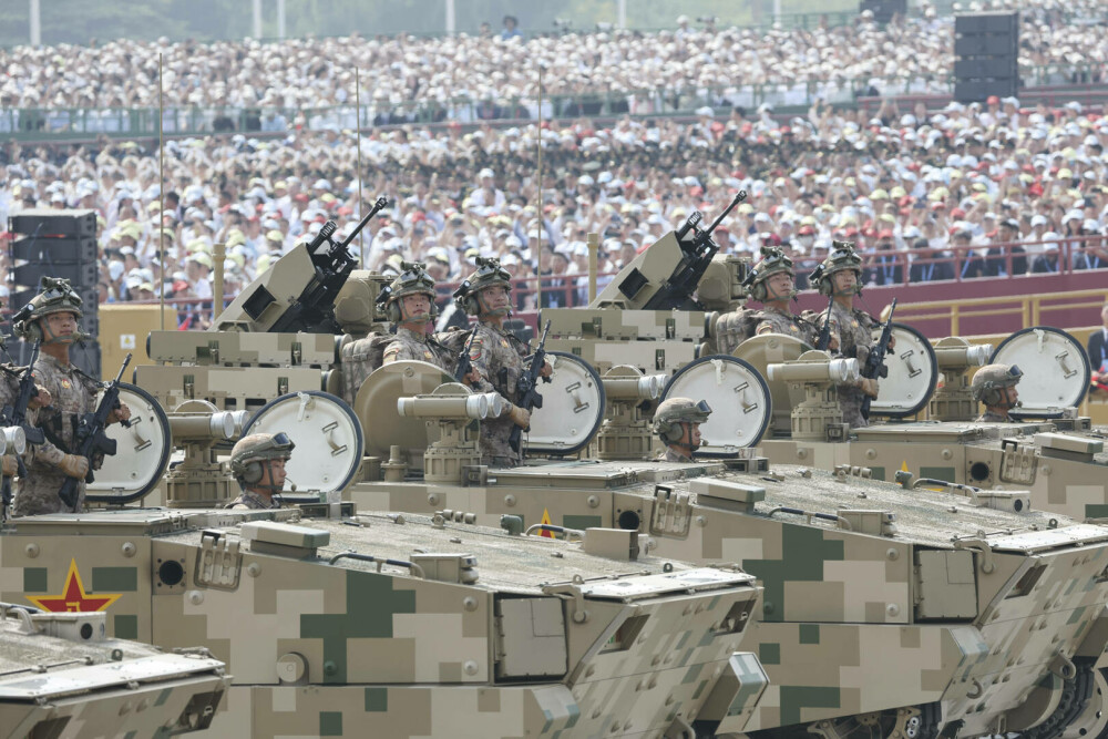 China și-a prezentat în premieră arsenalul nuclear: ”Atu strategic pentru apărarea demnității țării”. Imagini care dau fiori - Imaginea 66