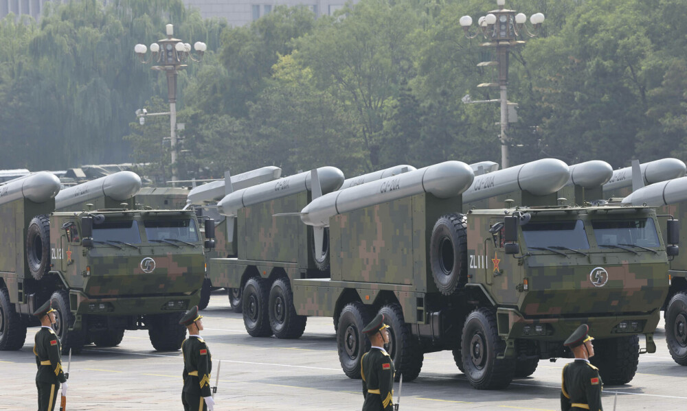 China și-a prezentat în premieră arsenalul nuclear: ”Atu strategic pentru apărarea demnității țării”. Imagini care dau fiori - Imaginea 68