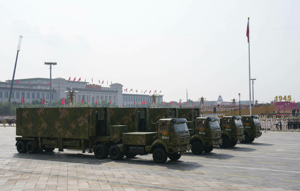 China și-a prezentat în premieră arsenalul nuclear: ”Atu strategic pentru apărarea demnității țării”. Imagini care dau fiori - Imaginea 77