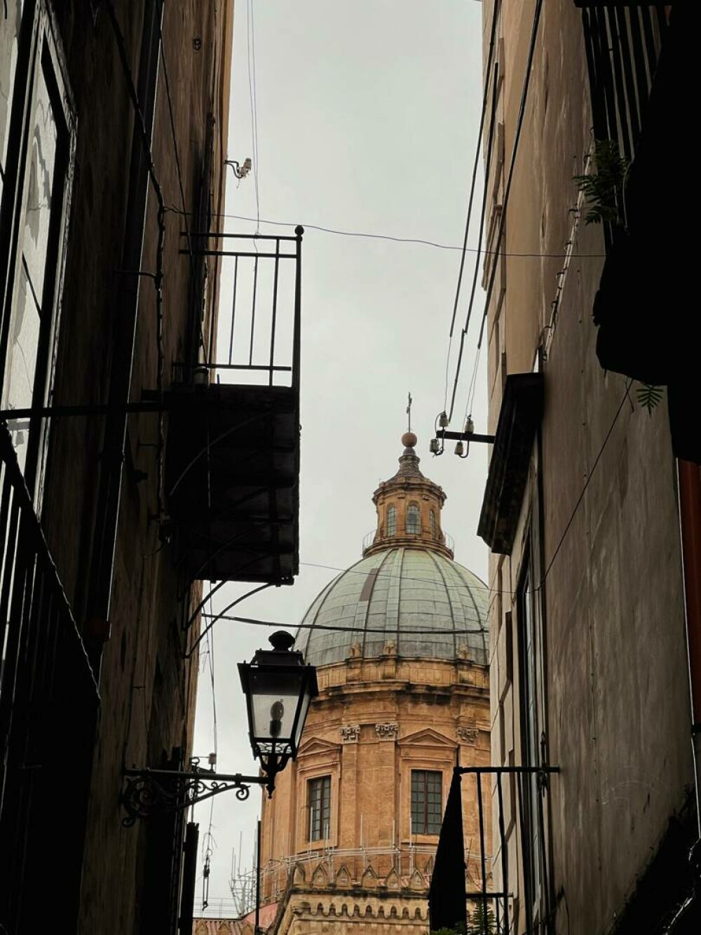 Palermo, Sicilia – ghid complet de călătorie. Obiective, gastronomie și plaje - Imaginea 2