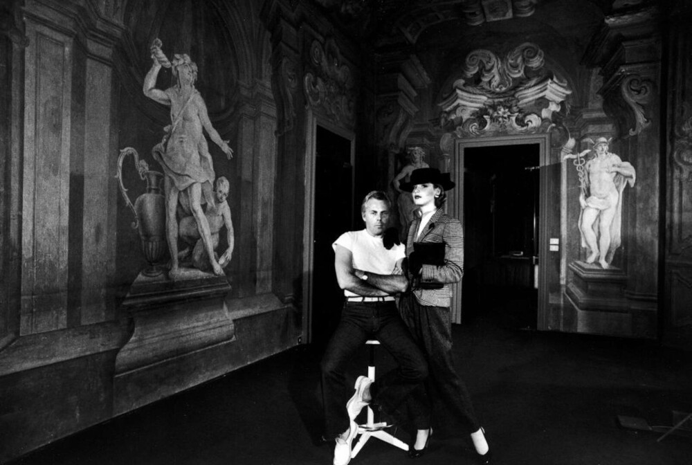Cine a fost Giorgio Armani. Viața legendarului creator de modă Italian, în imagini | FOTO - Imaginea 11
