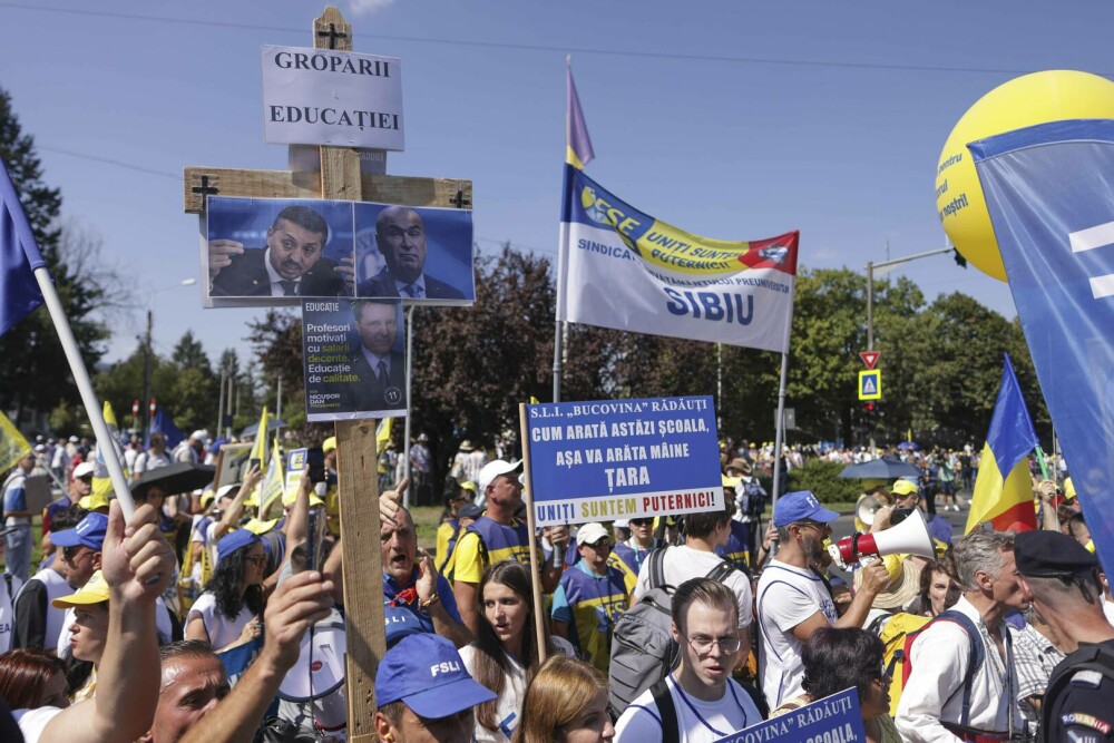 Sindicaliștii i-au cerut președintelui demisia lui Daniel David și anularea măsurilor din Educație. Reacția lui Nicușor Dan - Imaginea 4