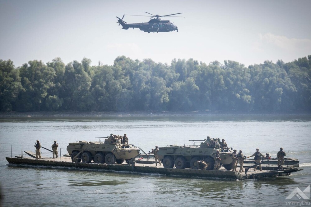 Ungaria organizează ”cea mai complexă operațiune militară”, în paralel cu exercițiile Rusiei | VIDEO & FOTO - Imaginea 13