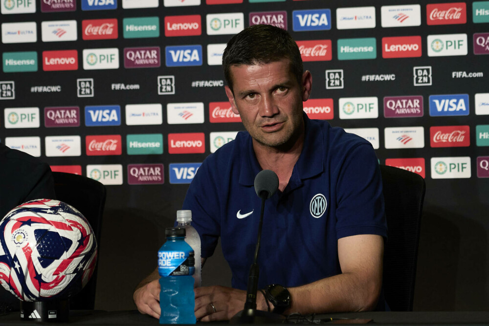 Cristian Chivu împlinește 45 de ani. Legenda lui Inter Milano și parcursul de la căpitanul tricolorilor la antrenor în Italia - Imaginea 10