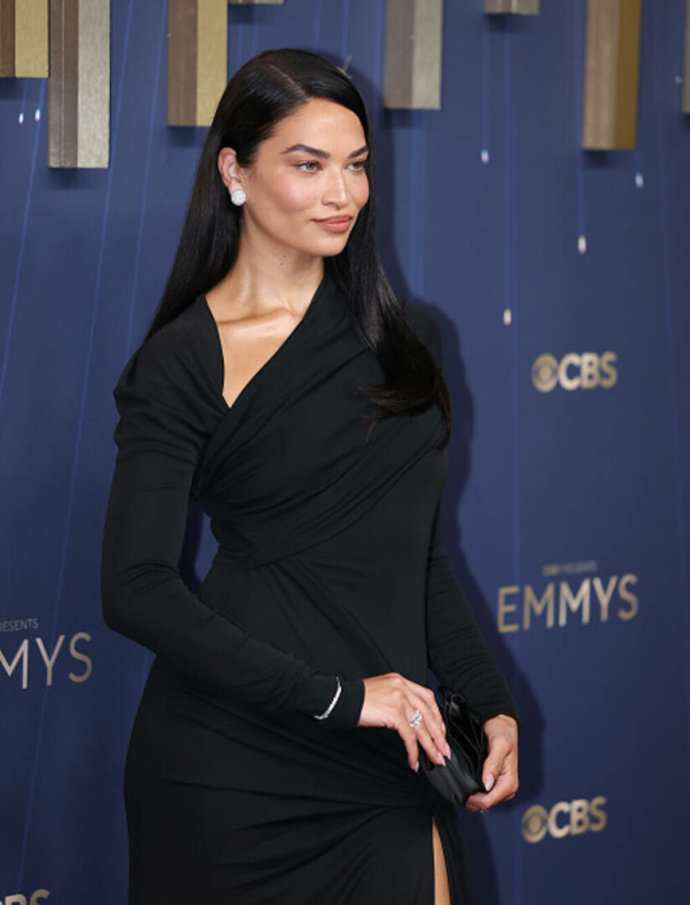 Cele mai bine îmbrăcate vedete la Emmy 2025. Ținutele spectaculoase cu care și-au făcut apariția pe covorul roșu GALERIE FOTO - Imaginea 3