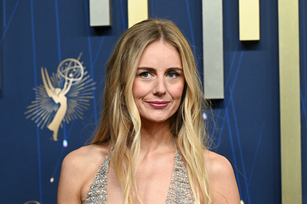 Cele mai bine îmbrăcate vedete la Emmy 2025. Ținutele spectaculoase cu care și-au făcut apariția pe covorul roșu GALERIE FOTO - Imaginea 4