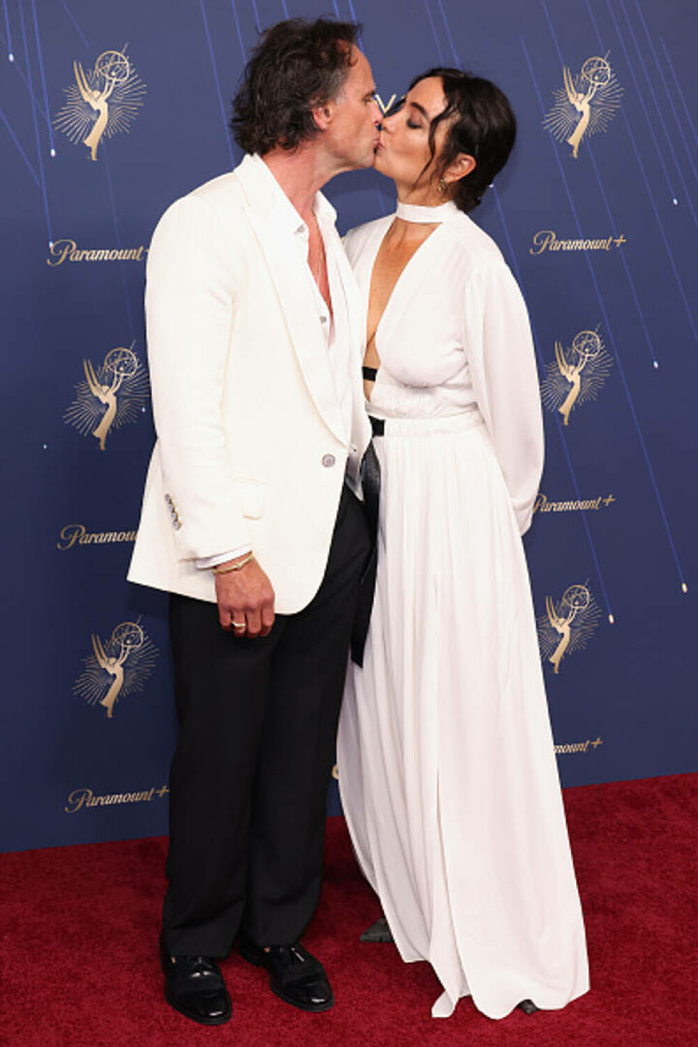 Cele mai bine îmbrăcate vedete la Emmy 2025. Ținutele spectaculoase cu care și-au făcut apariția pe covorul roșu GALERIE FOTO - Imaginea 99