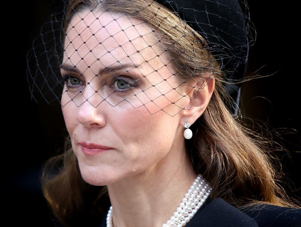 Prințesa Kate, apariție îndrăzneață cu pălărie de cowboy. Mesajul pentru echipa feminină de rugby a Angliei. FOTO - Imaginea 30