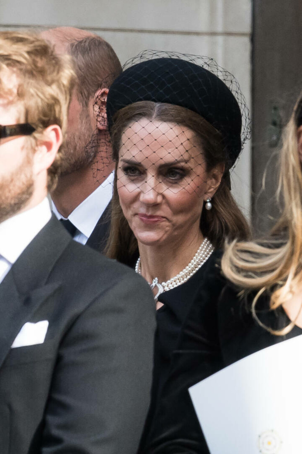 Prințesa Kate, apariție îndrăzneață cu pălărie de cowboy. Mesajul pentru echipa feminină de rugby a Angliei. FOTO - Imaginea 15