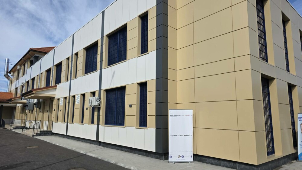 Cum arată prima închisoare din România, inspirată după cele din Norvegia. Are o sală de spectacole și biblioteci - Imaginea 3