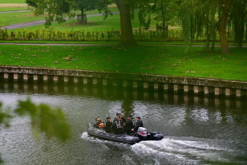 Donald Trump şi-a început vizita istorică în Marea Britanie. A fost primit cu fast la Castelul Windsor. GALERIE FOTO - Imaginea 31
