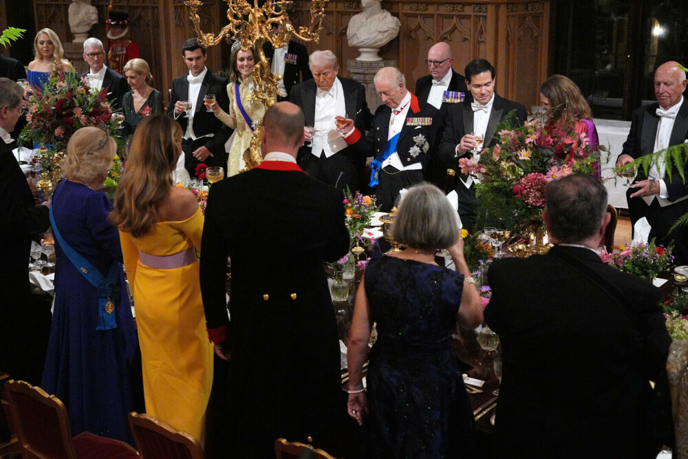 Kate Middleton, apariție elegantă la banchetul de stat din timpul vizitei lui Donald Trump. FOTO - Imaginea 20