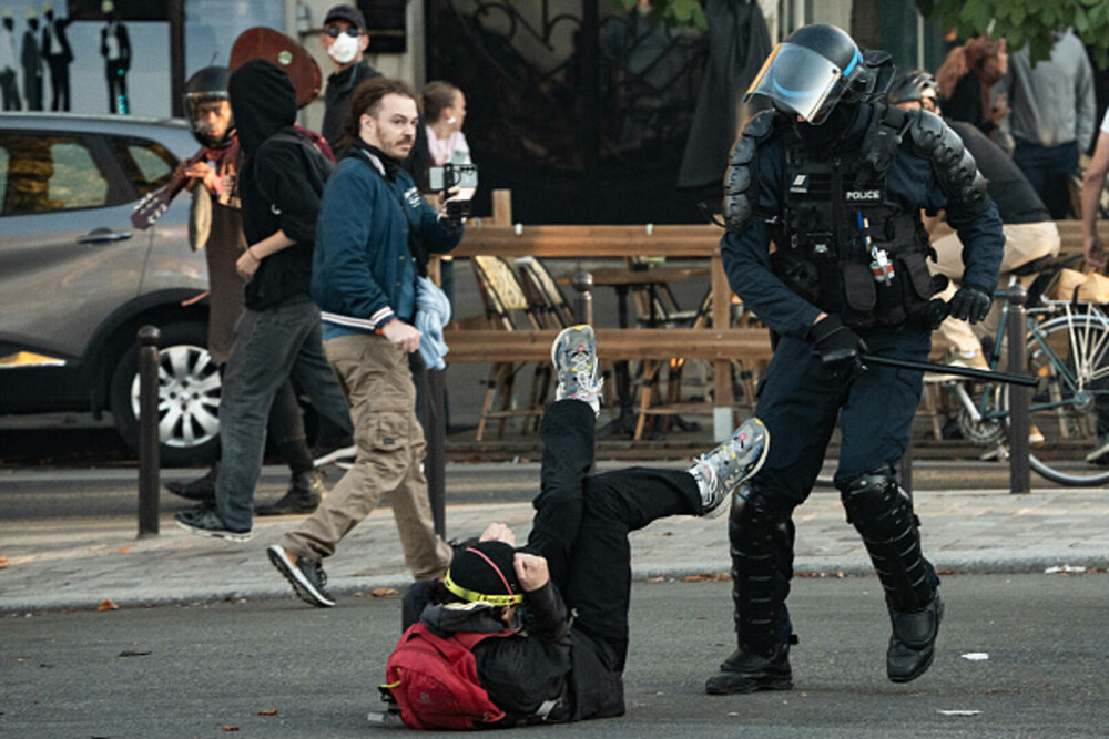 Greva generală paralizează Franța. Sindicatele protestează față de austeritatea bugetară. 