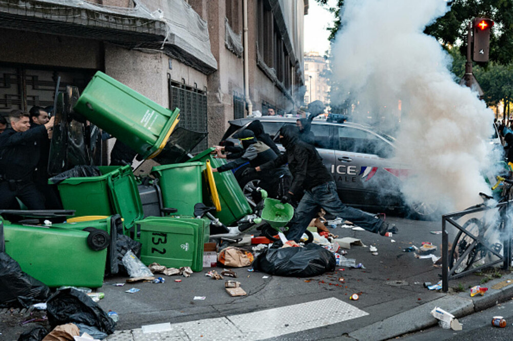 Greva generală paralizează Franța. Sindicatele protestează față de austeritatea bugetară. 