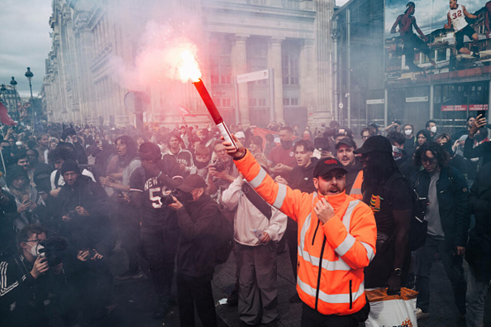 Greva generală paralizează Franța. Sindicatele protestează față de austeritatea bugetară. 