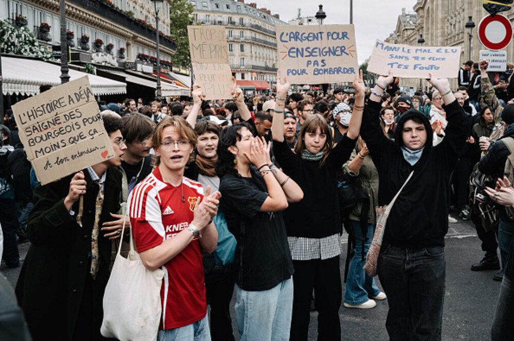 Greva generală paralizează Franța. Sindicatele protestează față de austeritatea bugetară. 