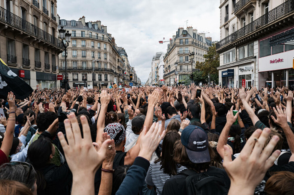 Greva generală paralizează Franța. Sindicatele protestează față de austeritatea bugetară. 