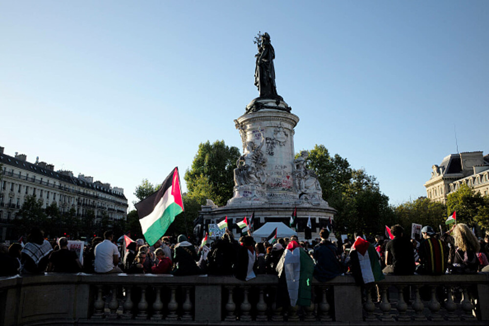 Greva generală paralizează Franța. Sindicatele protestează față de austeritatea bugetară. 