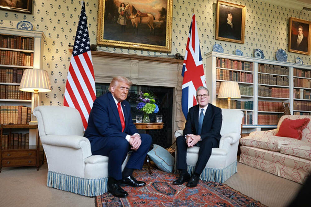 Donald și Melania Trump au părăsit Marea Britanie. Vizita istorică a președintelui SUA, în imagini. GALERIE FOTO - Imaginea 3