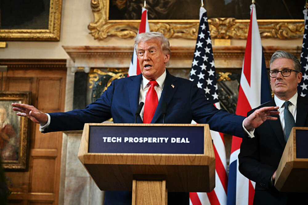 Donald și Melania Trump au părăsit Marea Britanie. Vizita istorică a președintelui SUA, în imagini. GALERIE FOTO - Imaginea 8