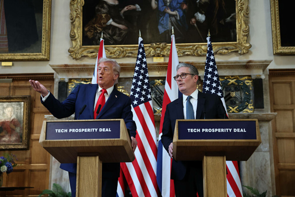 Donald și Melania Trump au părăsit Marea Britanie. Vizita istorică a președintelui SUA, în imagini. GALERIE FOTO - Imaginea 9