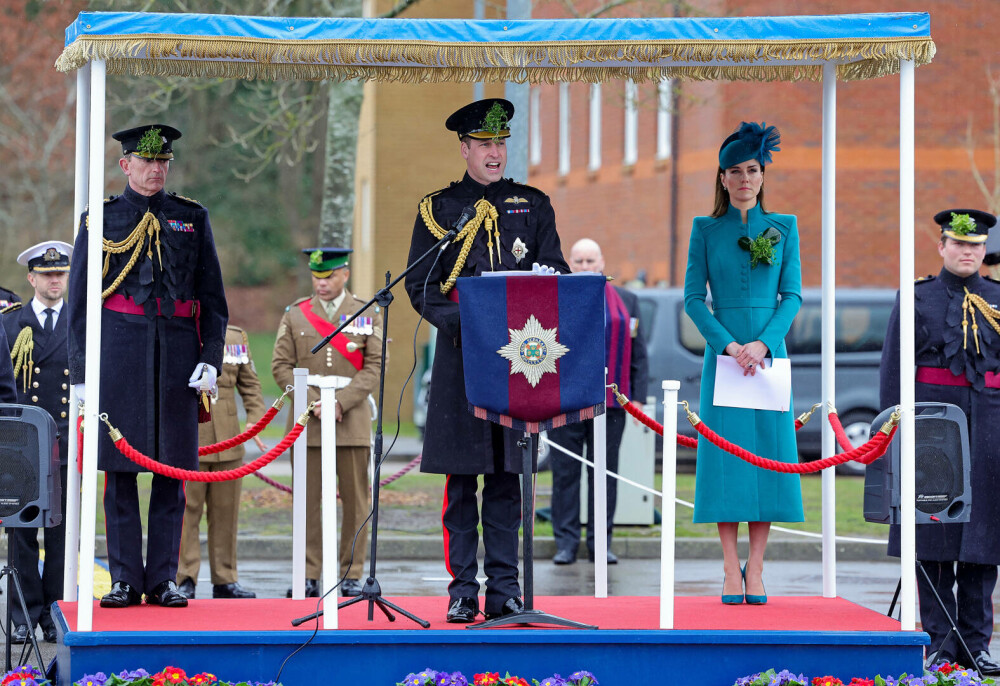 Prințesa Kate, apariție îndrăzneață cu pălărie de cowboy. Mesajul pentru echipa feminină de rugby a Angliei. FOTO - Imaginea 3